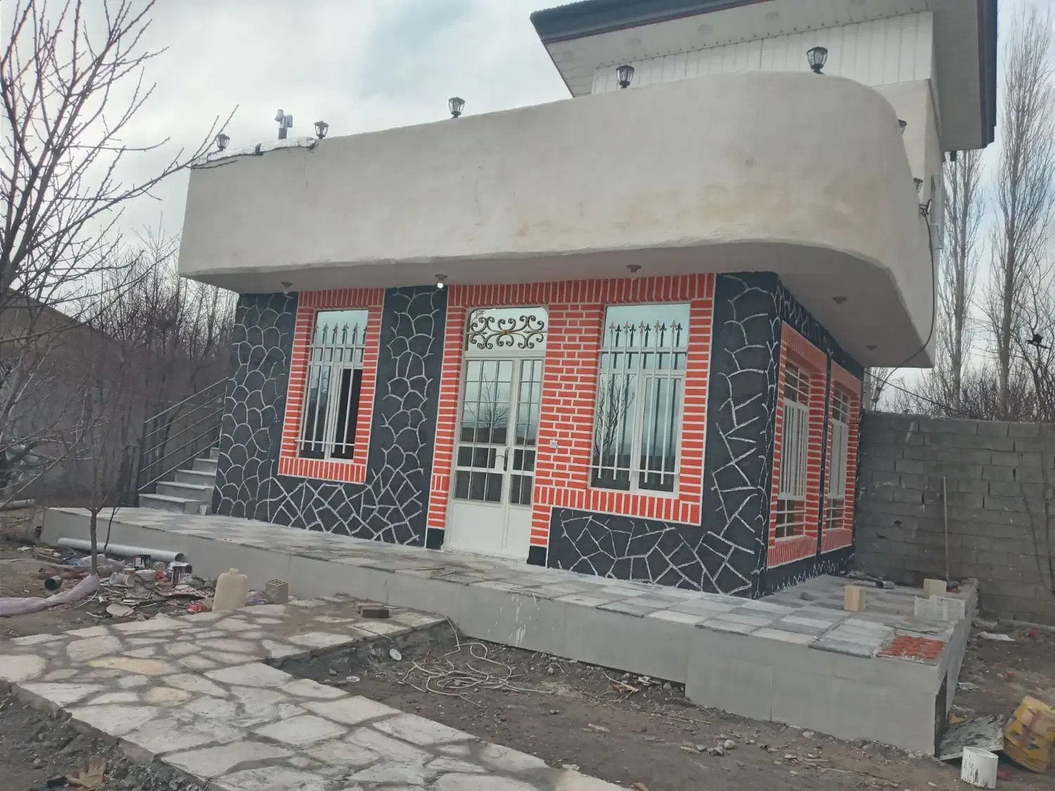 نقاشی ساختمان علیرضا|خدمات پیشه و مهارت|میانه, |دیوار