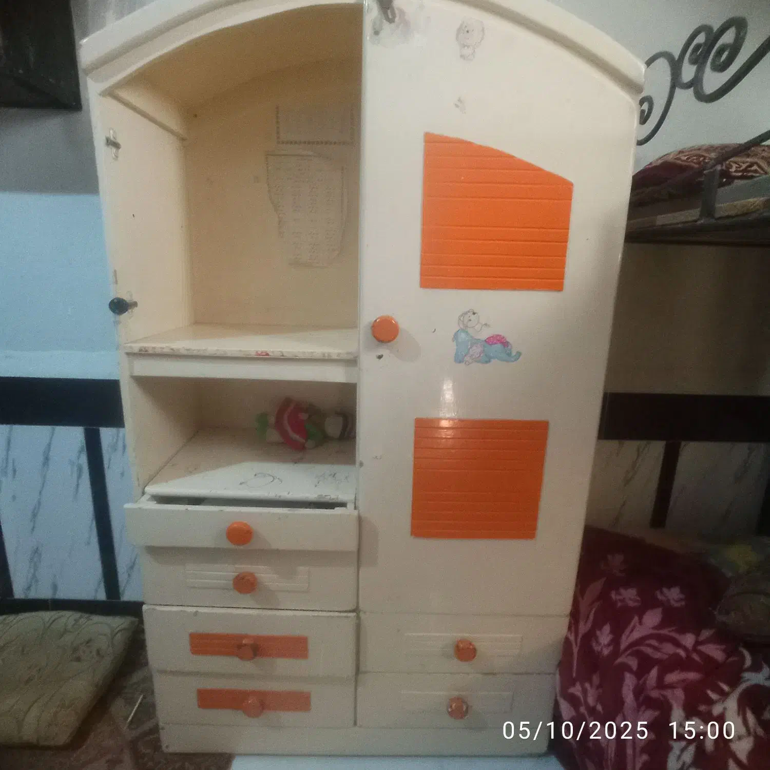 تخت کودک|اسباب و اثاث بچه|باوی, |دیوار