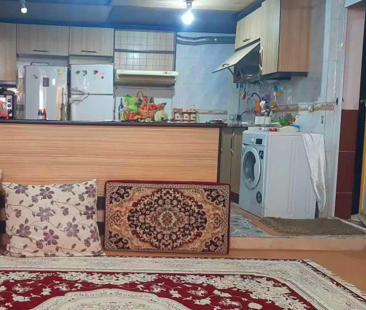 ویلایی حیاط‌دار باپشت بام محصور نزدیک فلکه بشیراله|فروش خانه و ویلا|زابل, |دیوار