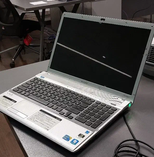 لبتاب طراحی|رایانه همراه|تهران, حشمتیه|دیوار