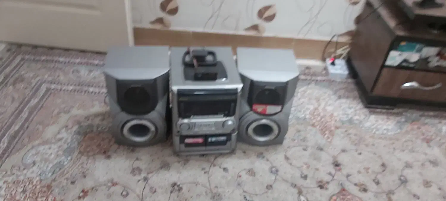 ضبط صوت مدل آیوا|سیستم صوتی خانگی|سمنان, |دیوار