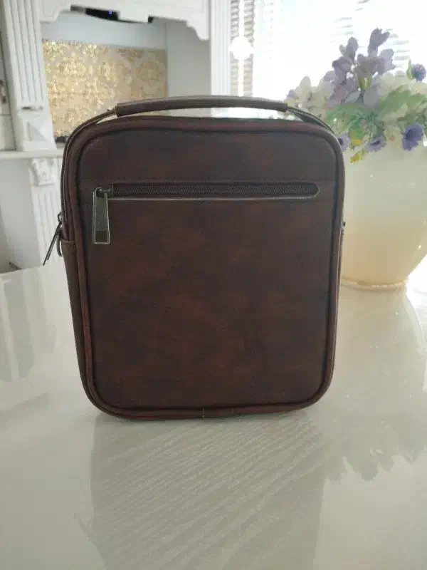 کیف دوشی|کیف، کفش، کمربند|رزن, |دیوار