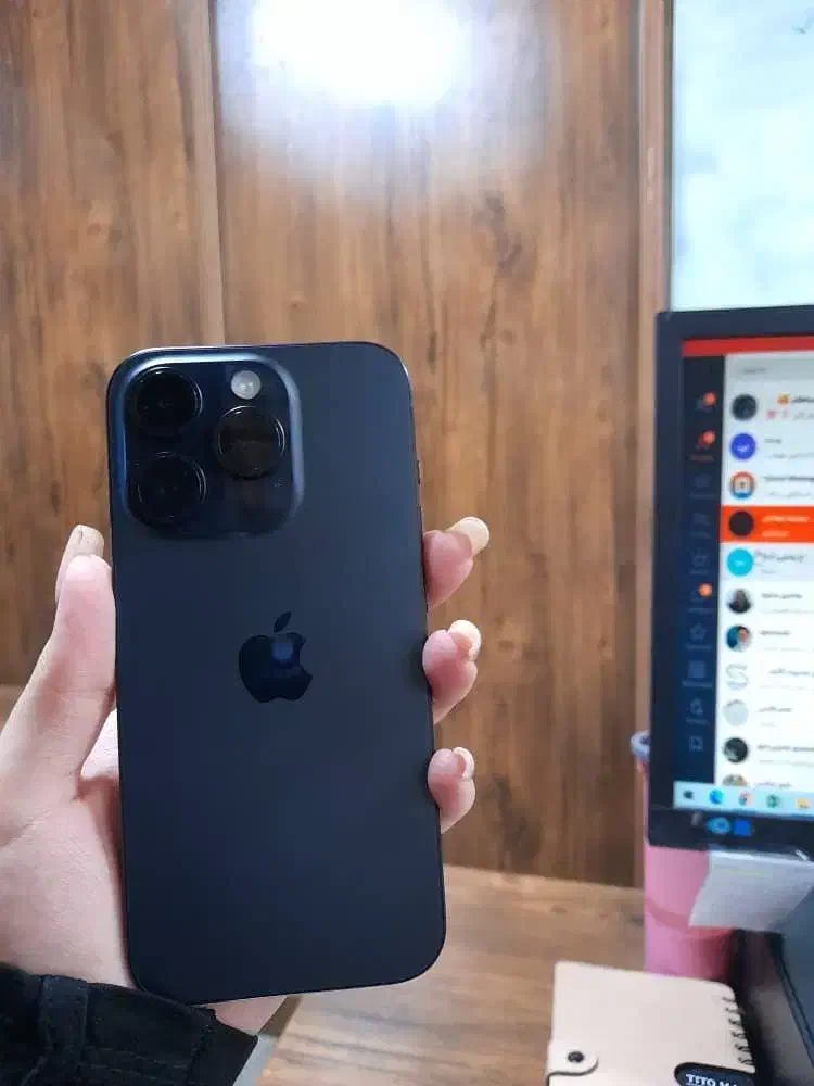 ایفون ۱۵ پرو|موبایل|قم, حنیف نژاد|دیوار