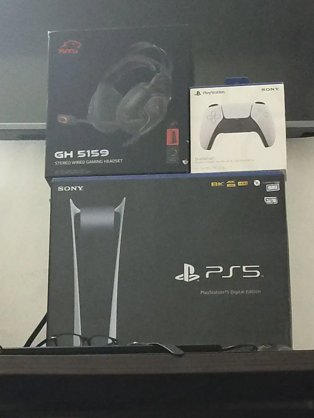 ps5 دو دسته همراه با هدفون|کنسول، بازی ویدئویی و آنلاین|آبادان, |دیوار