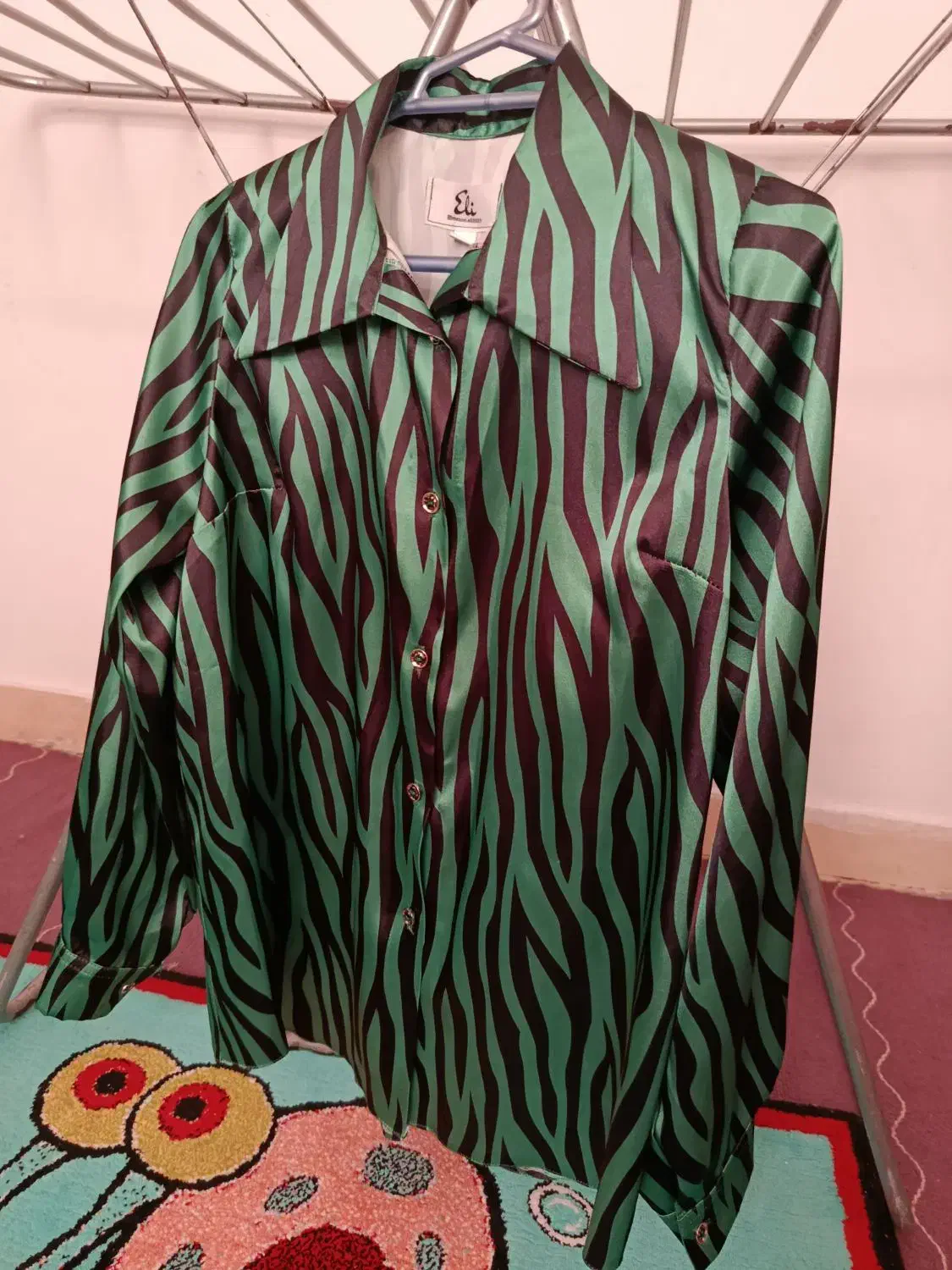 دوعددشومیز|لباس|اهواز, یوسفی|دیوار