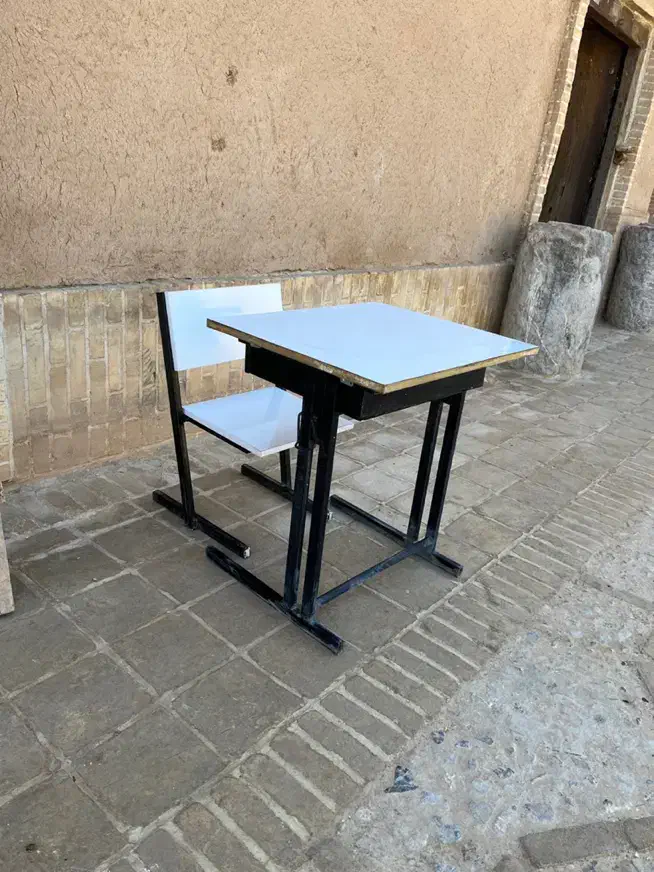 میز و صندلی|صندلی و نیمکت|یزد, |دیوار