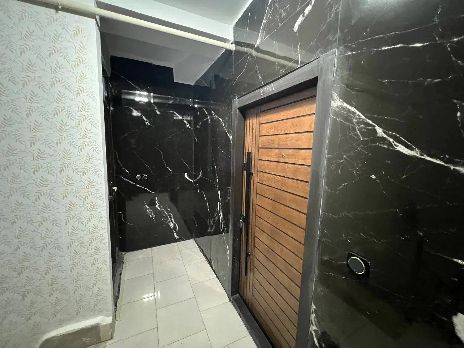 فروش آپارتمان تک واحدی لوکس در بهترین نقطه مراغه|فروش آپارتمان|مراغه, |دیوار