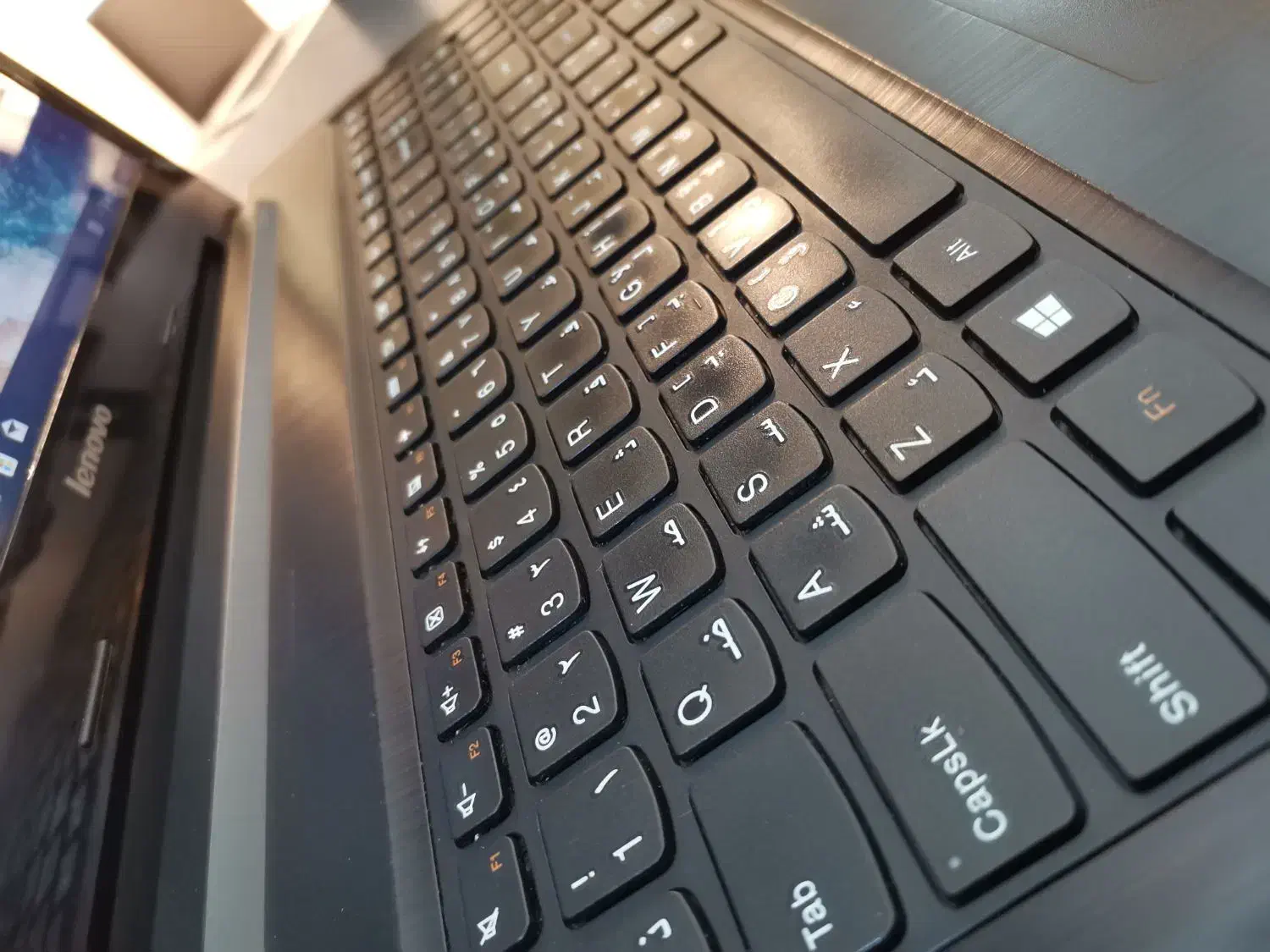 لنوو i7 با 8Gرم حافظه SSD و گرافیک2 AMD|رایانه همراه|یزد, |دیوار