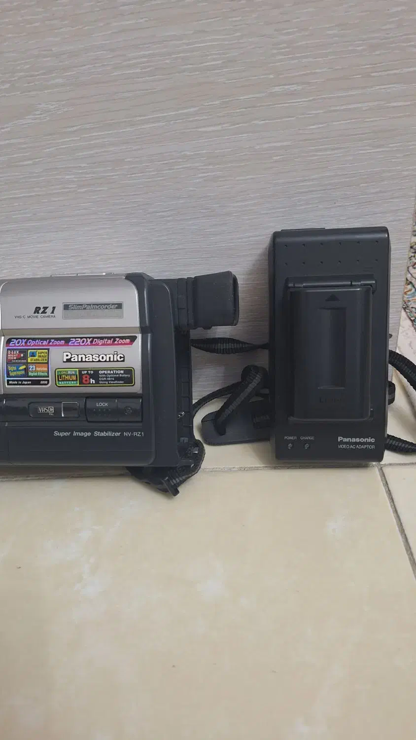 دوربین هندی کم خیلی کم استفاده شده و سالم میباشد.|دوربین عکاسی و فیلمبرداری|تهران, تسلیحات|دیوار