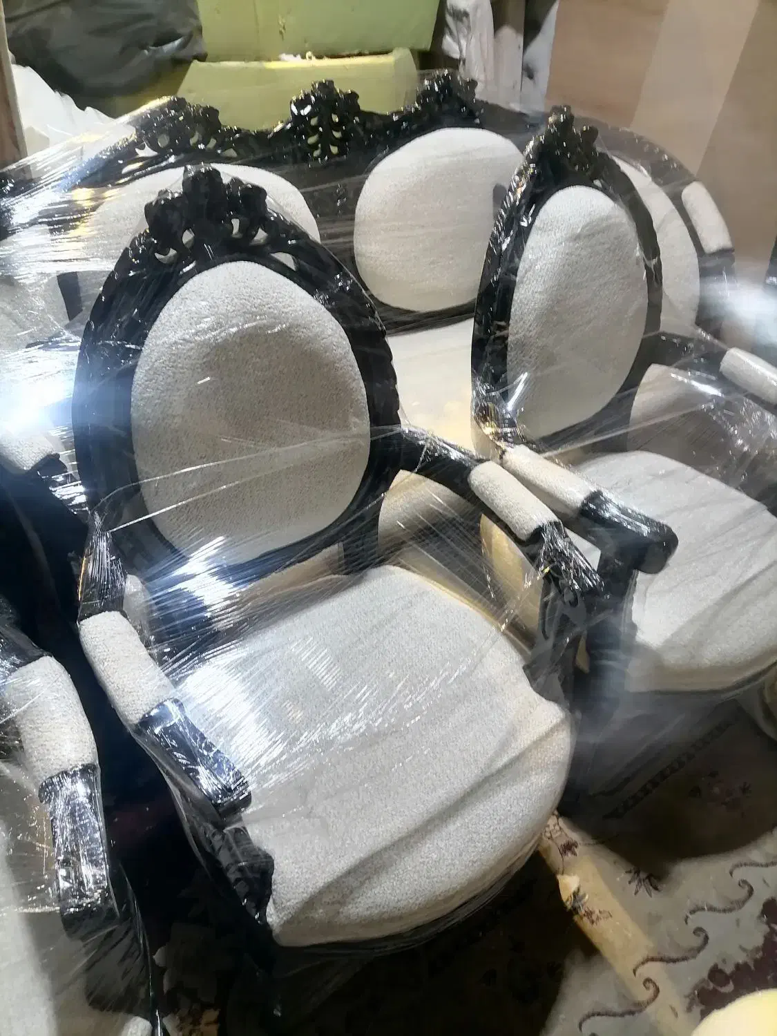 مبل سلطنتی 9 نفره|مبلمان خانگی و میز عسلی|فردیس, داوری|دیوار