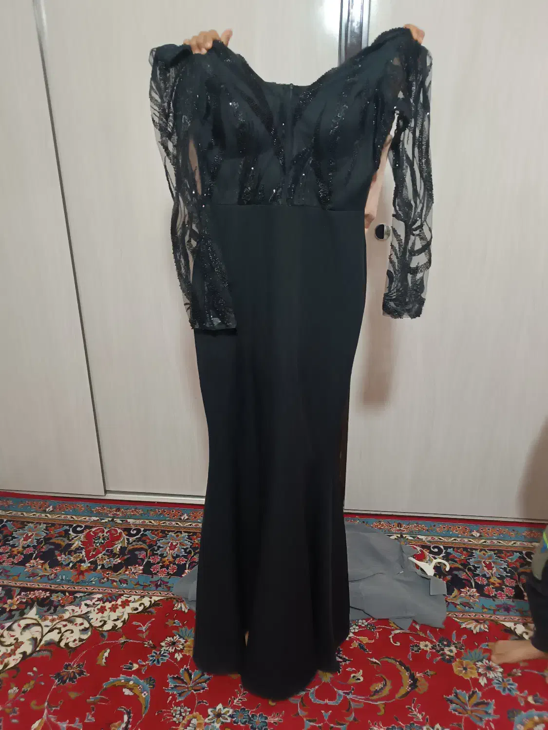 لباس|لباس|بوئین زهرا, |دیوار