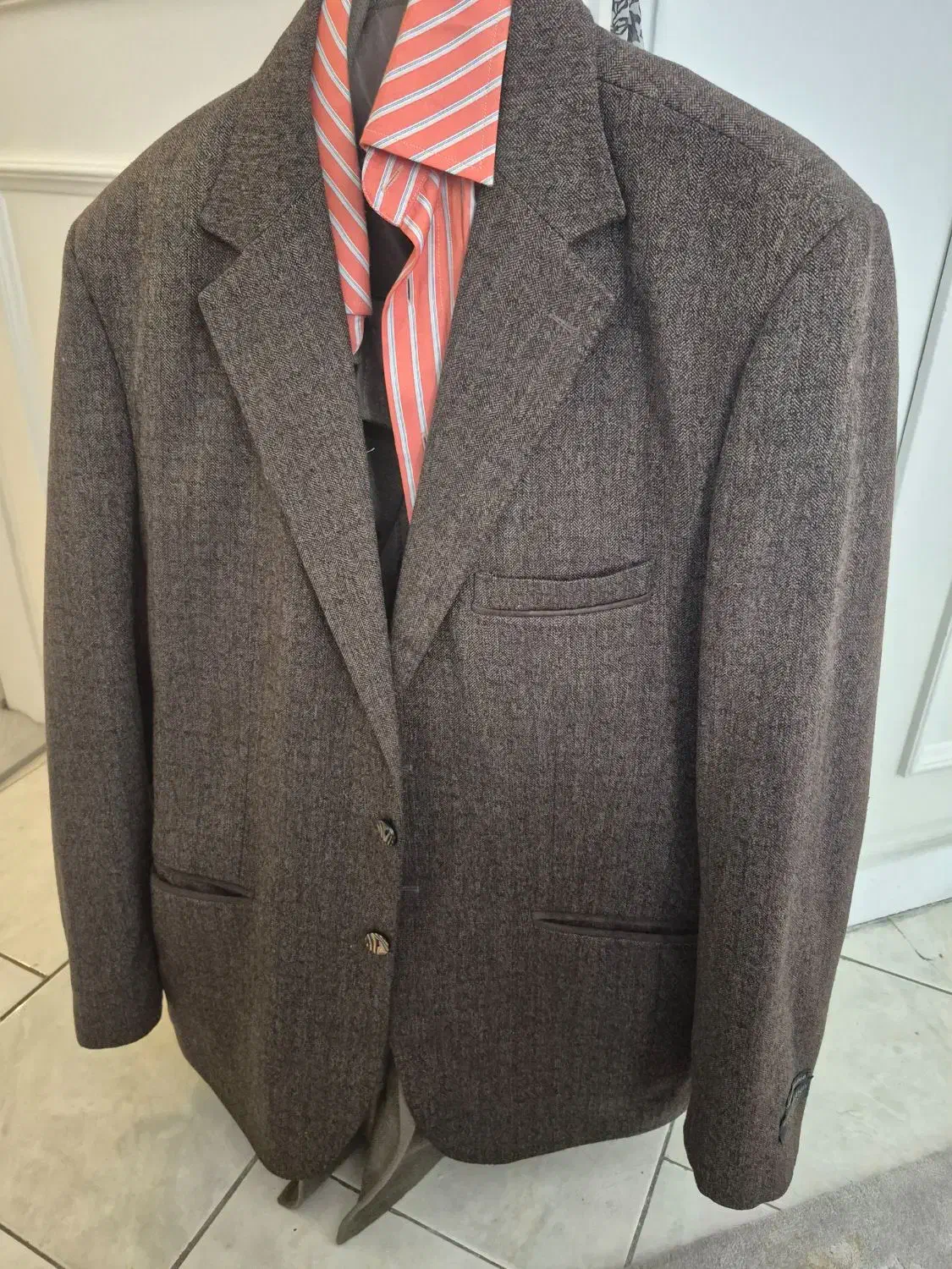 کت تک ترک|لباس|تهران, سید خندان (جلفا)|دیوار