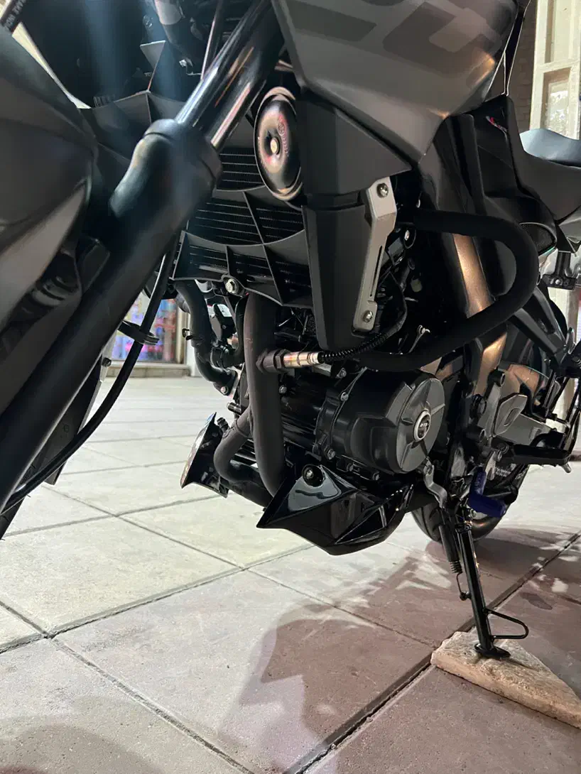 ns 200 خشک|موتورسیکلت|کرج, گلشهر|دیوار