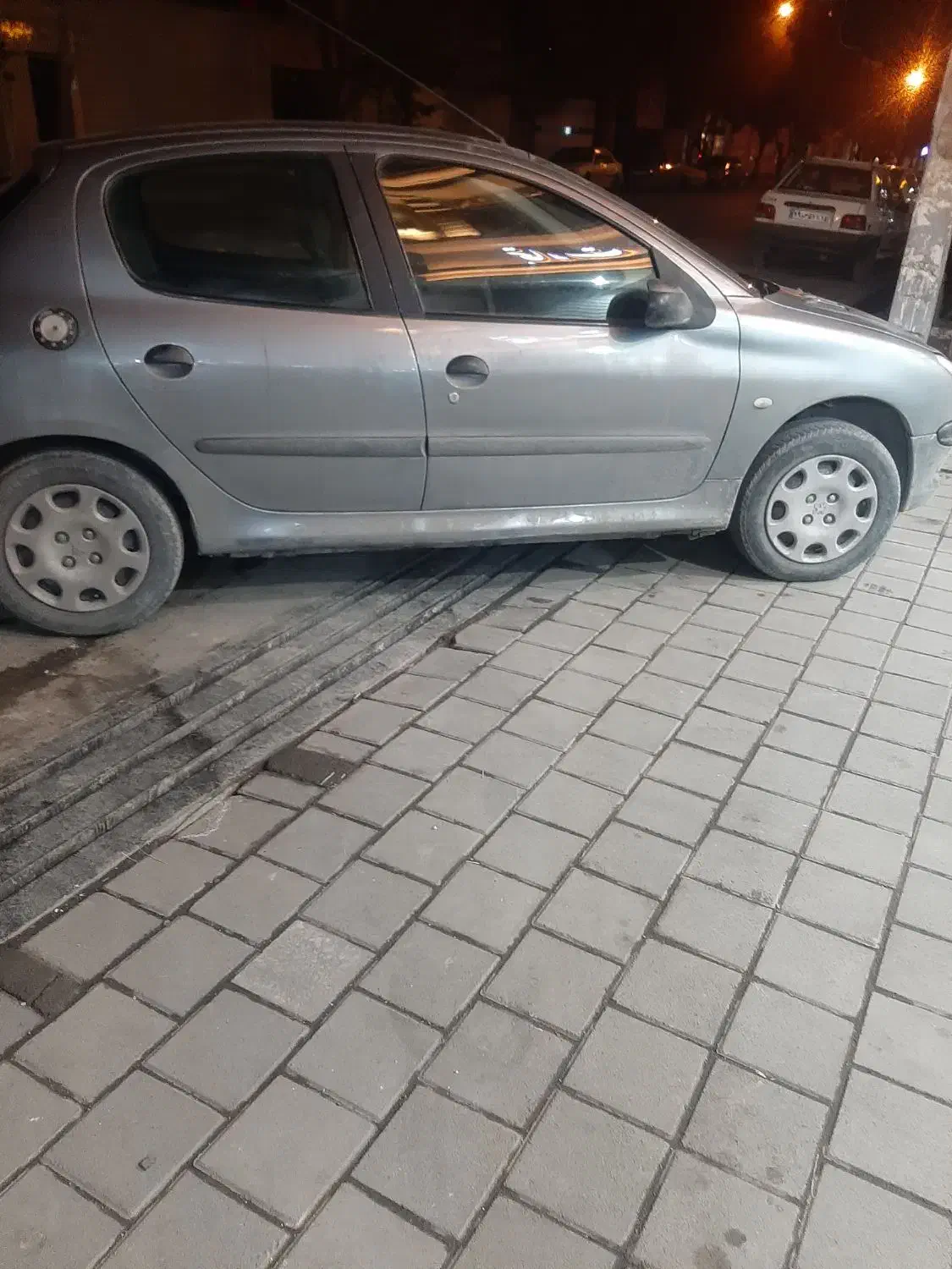 ۲۰۶ مدل۸۷|خودرو سواری و وانت|تبریز, |دیوار