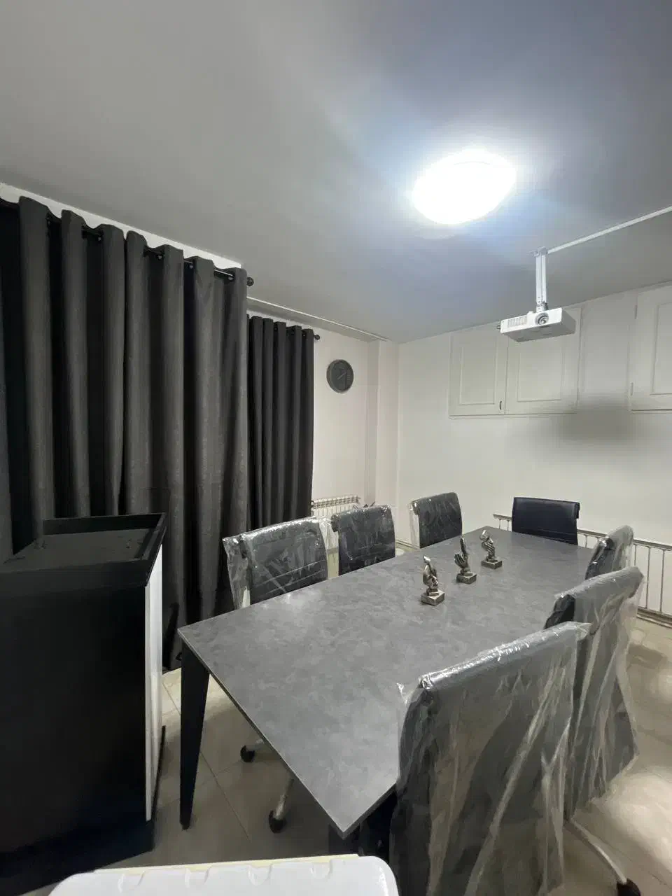 اجاره فضای آموزشی|اجارهٔ کوتاهمدت دفتر کار و فضای آموزشی|تهران, پونک|دیوار