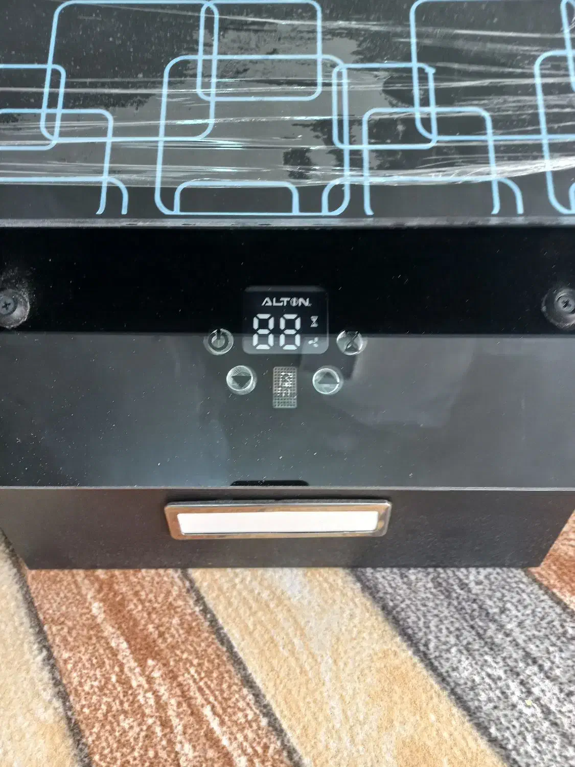 هود|هود|تربتحیدریه, دیزقند|دیوار