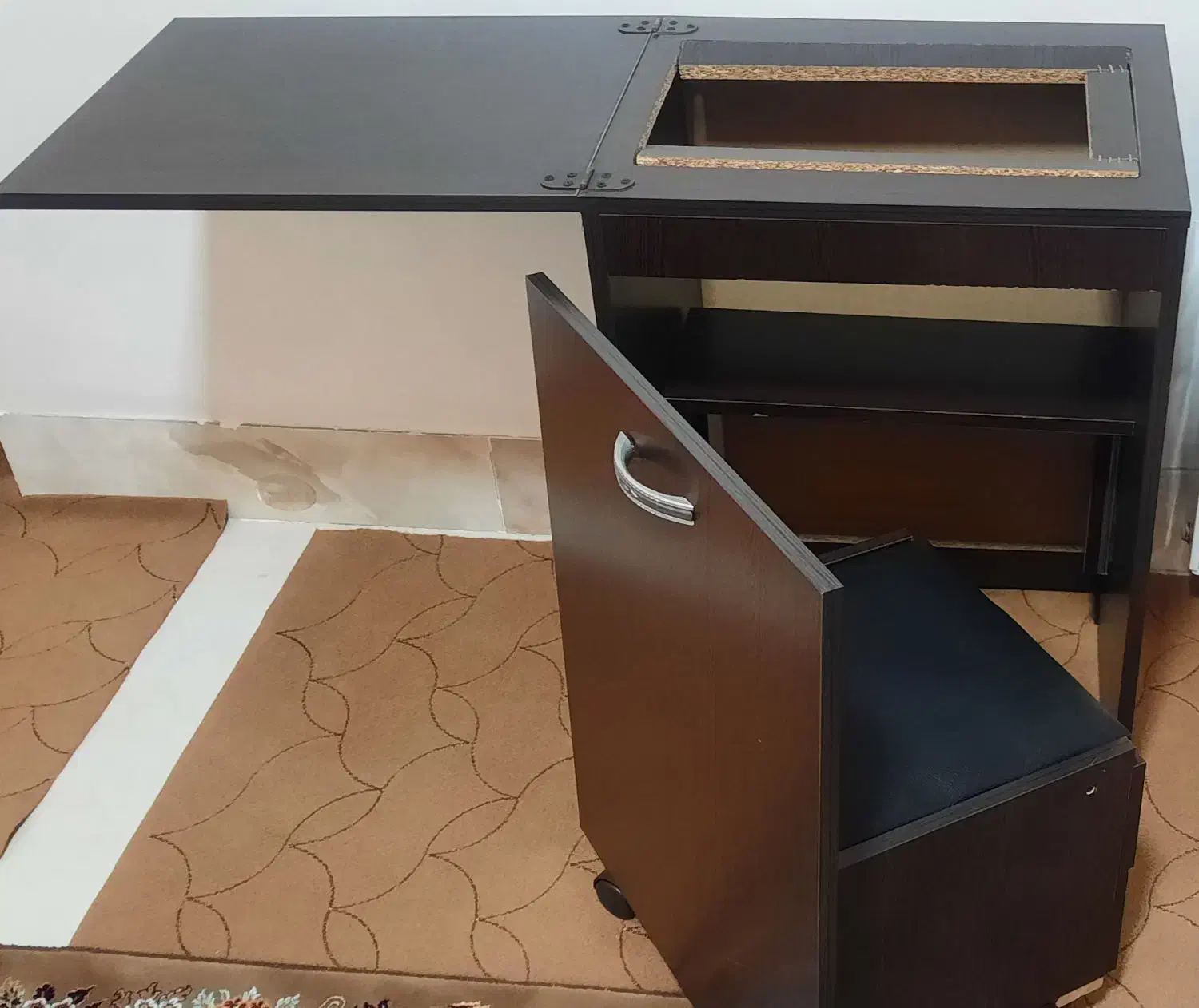 میزچرخ خیاطی|لوازم خیاطی و بافتنی|فولادشهر, فولادشهر|دیوار