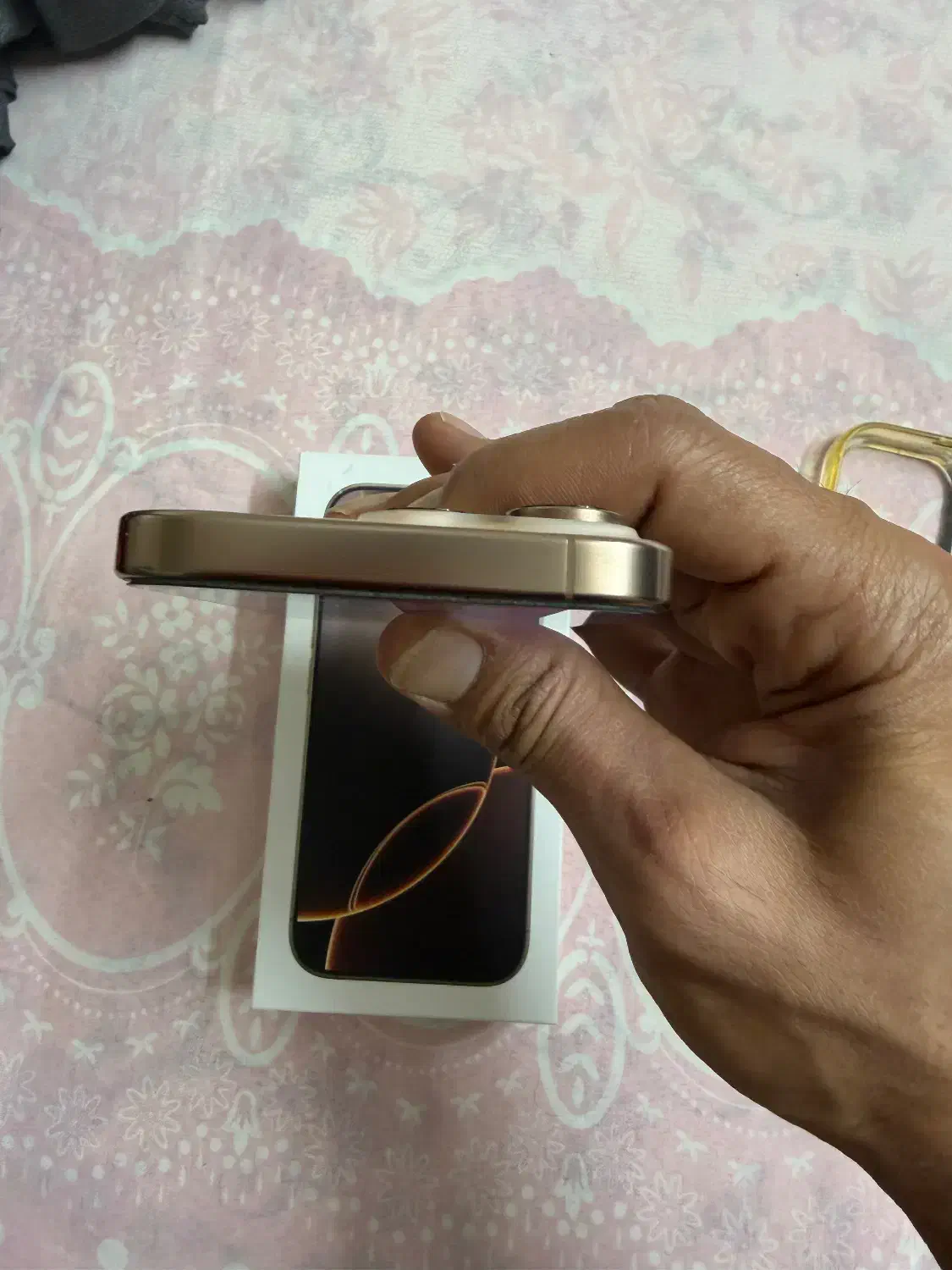 ۱۶ برو ۲۵۶ پک اصلی zaa ریجستر شده|موبایل|اصفهان, هزارجریب|دیوار