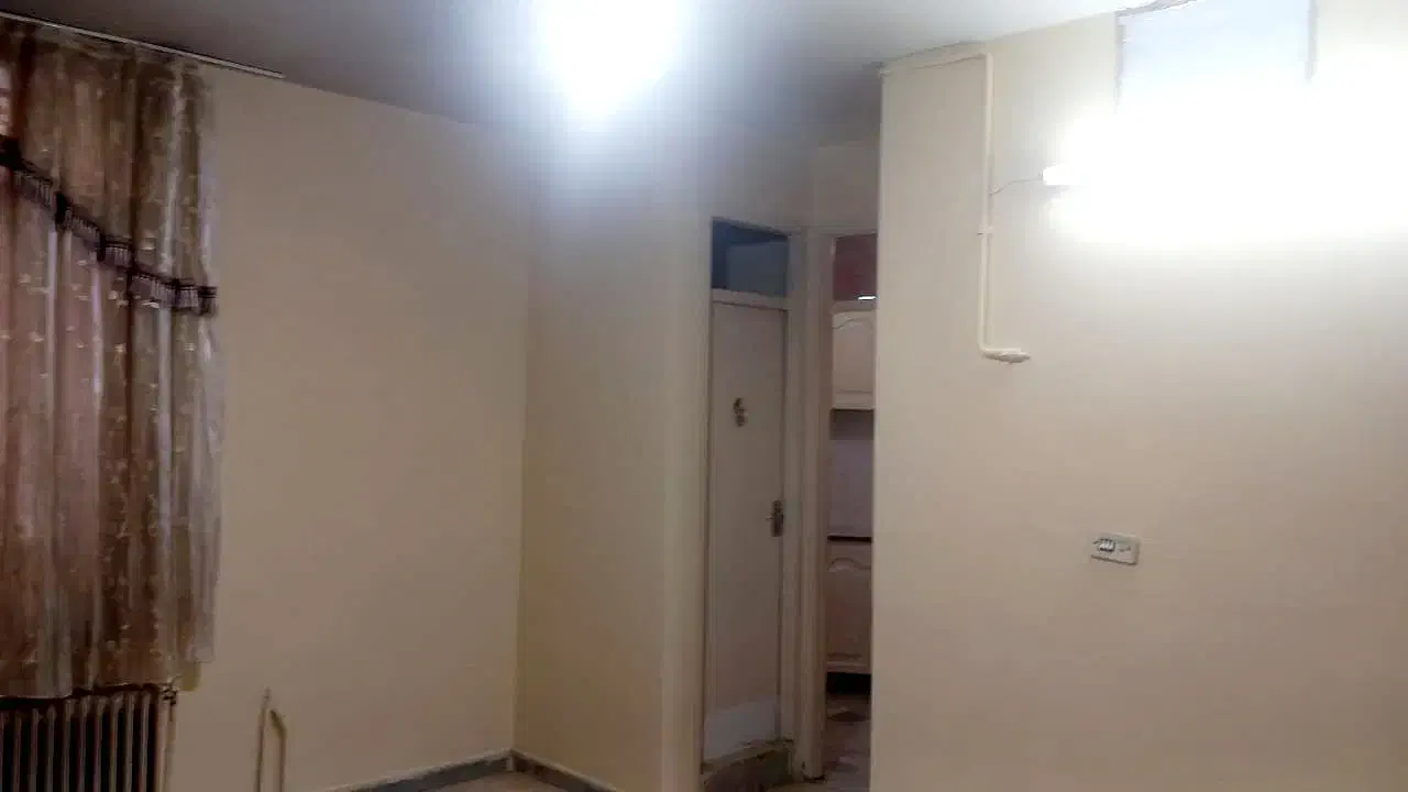 ۵۵ متر طبقه1/پارکینگ انباری/زوج ومجرد/شاهین شمالی