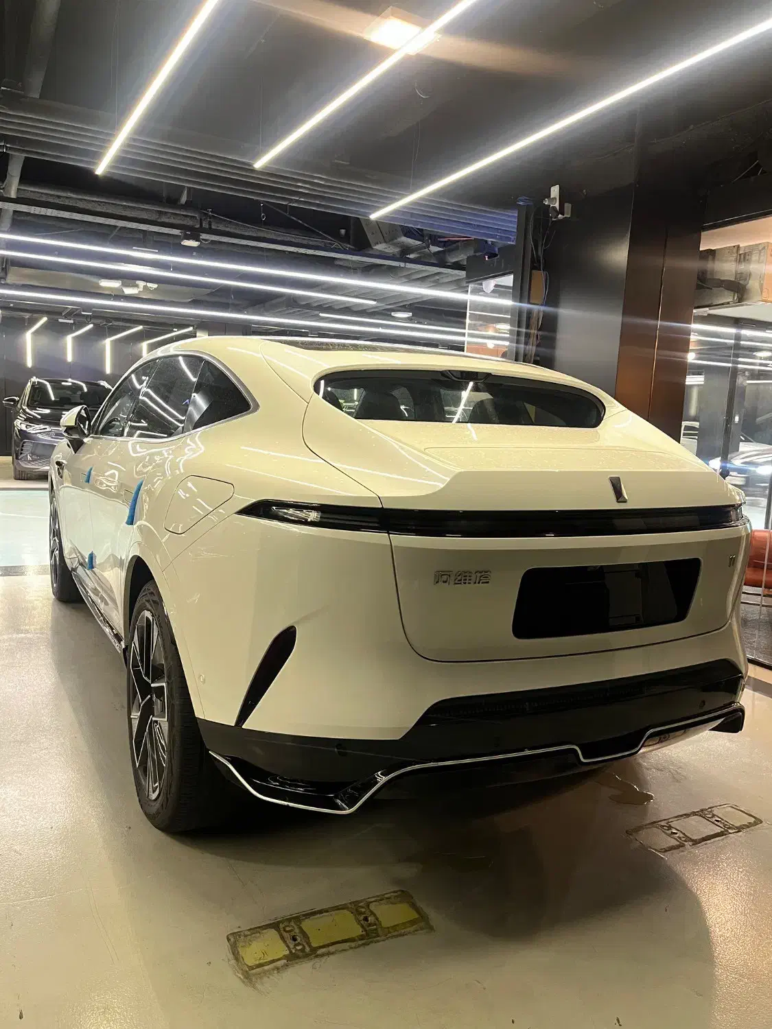 AVATAR 11|خودرو سواری و وانت|تهران, سعادت‌آباد|دیوار