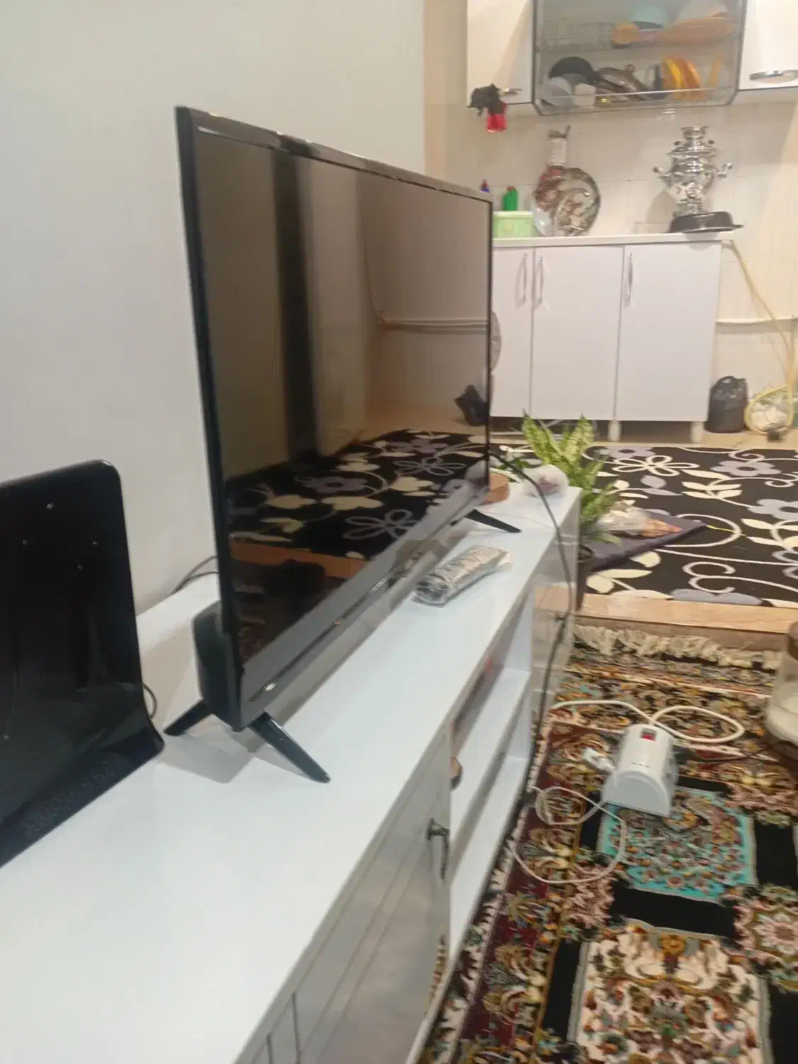 تلویزیون 32 اینج سام|تلویزیون و پروژکتور|اشنویه, |دیوار