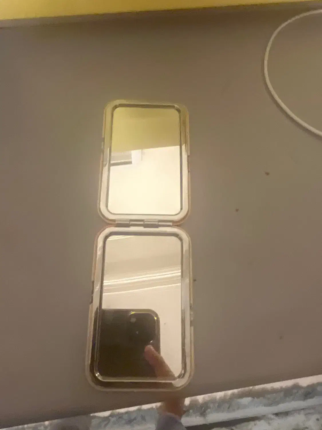 آینه|آینه|جلفا, |دیوار