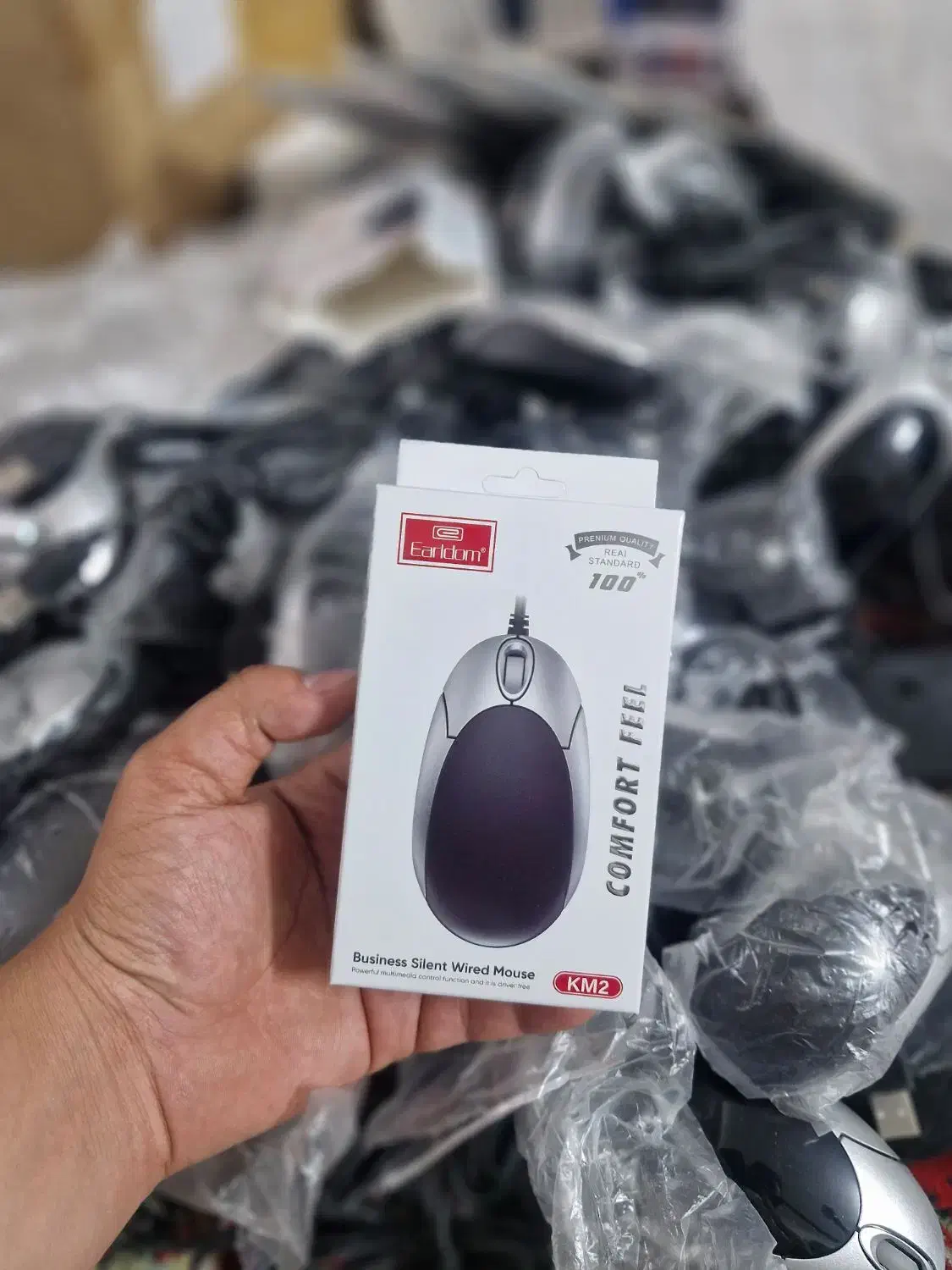 موس سیم دار برند ارلدرام km2 کیفیت عالی|قطعات و لوازم جانبی رایانه|شیراز, نیستان|دیوار