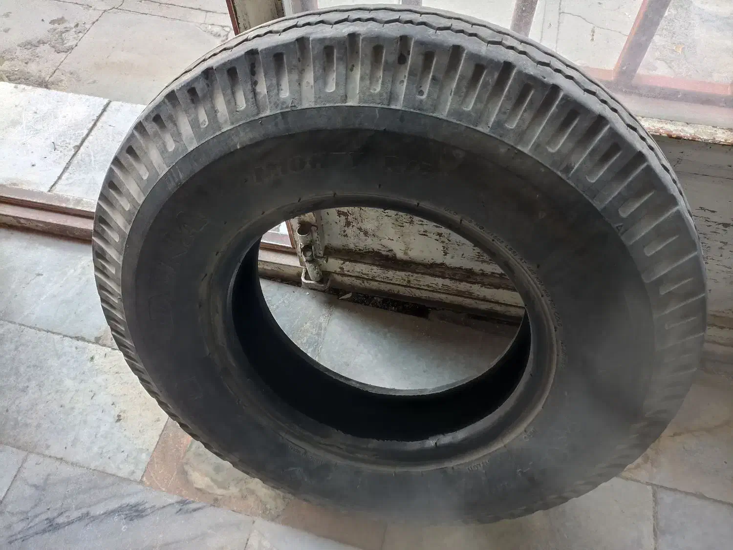 لاستیک مزدا|قطعات یدکی و لوازم جانبی|قروه, |دیوار