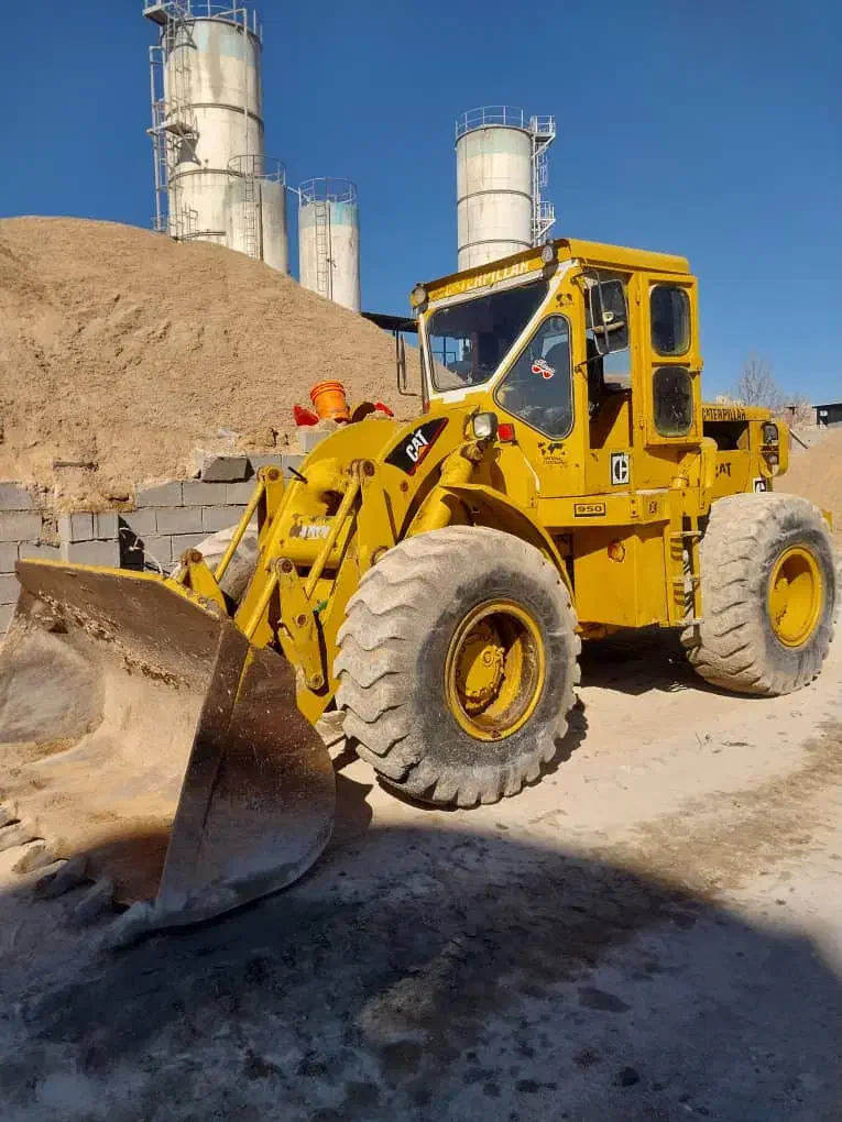 لودر کاترپیلار ۹۵۰بلژیک|خودرو سنگین|شیراز, شهرک صنعتی|دیوار