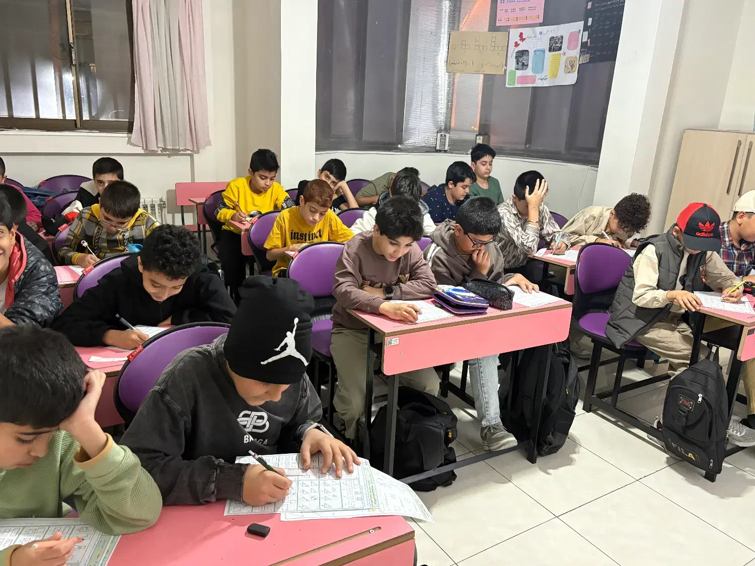 کلاس های خصوصی و گروهی|خدمات آموزشی|مشهد, دانشجو|دیوار