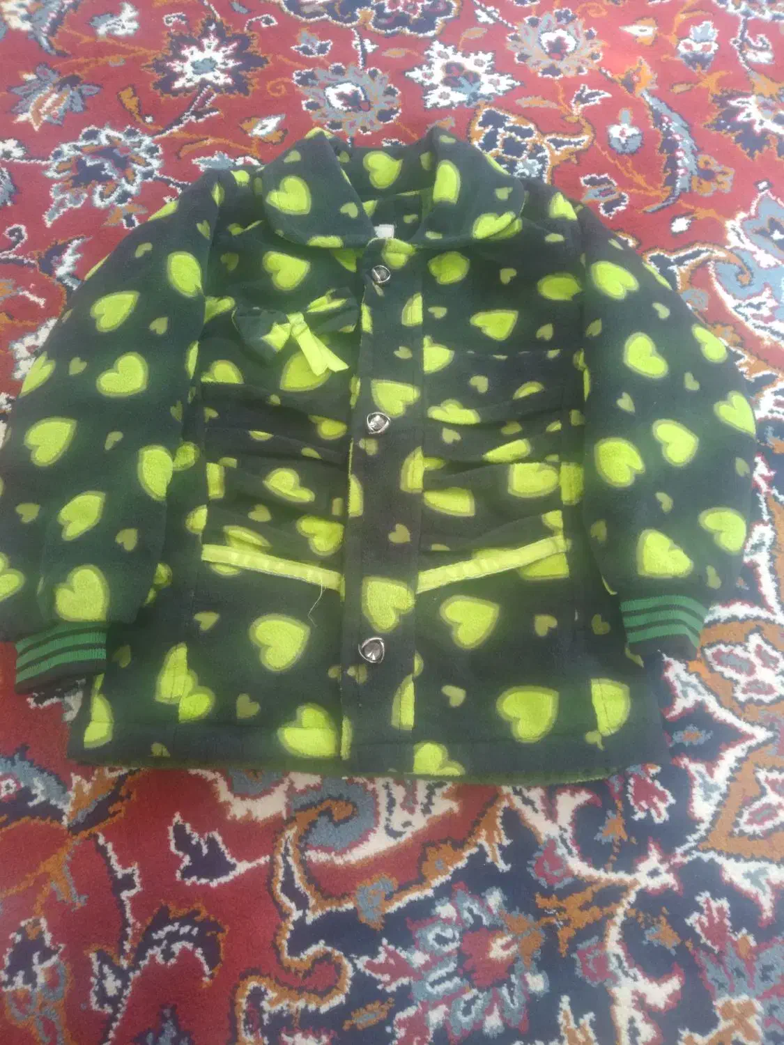 کت نو ۳۰۰۰۰۰تومان کفش در حد نو ۳۰۰۰۰۰تومان|کفش و لباس بچه|شال, |دیوار