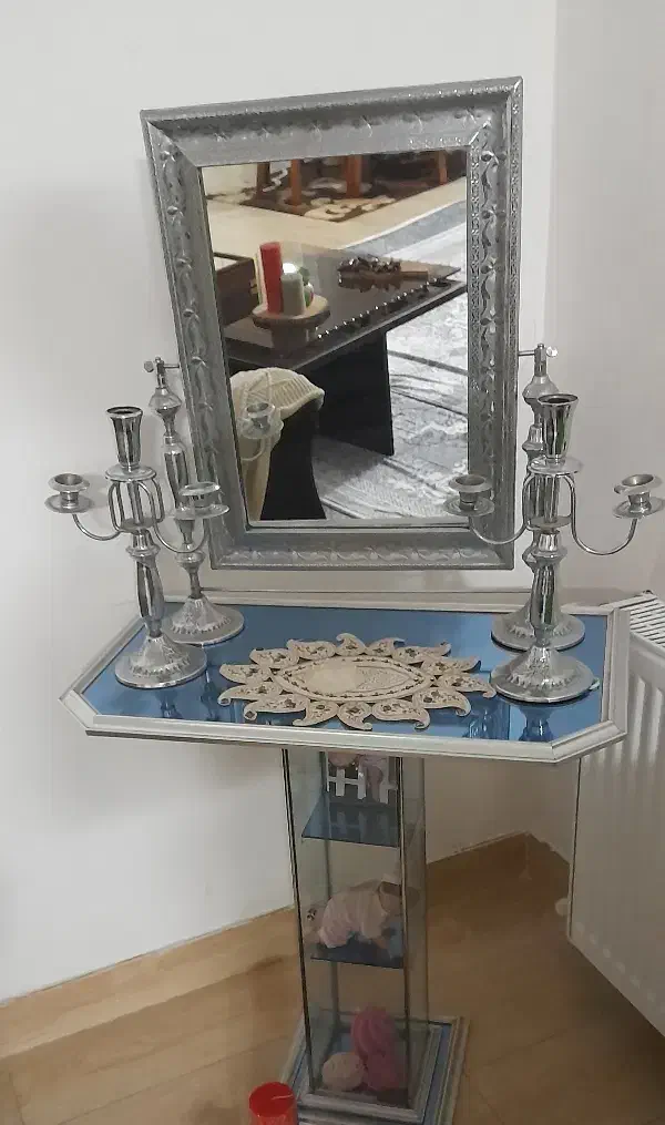 آینه و شمعدان|آینه|اسلام‌شهر, شهرک قائمیه|دیوار