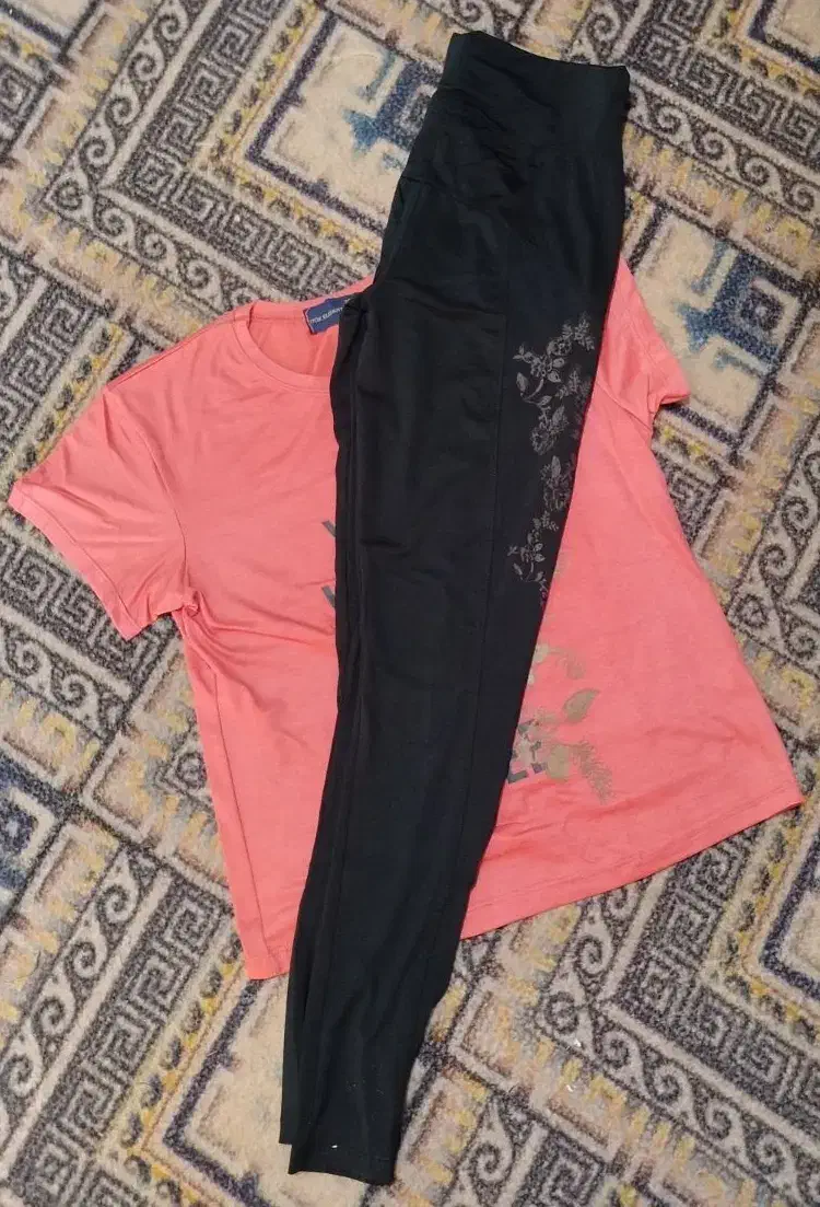 لباس زنانه|لباس|مشهد, شهید قربانی|دیوار