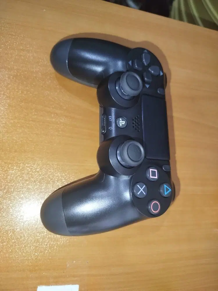 دسته  ps4|کنسول، بازی ویدئویی و آنلاین|اردبیل, |دیوار