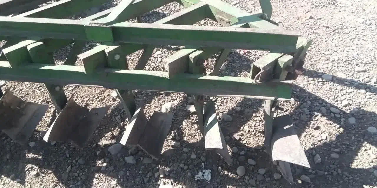 کره شش تیغ|ماشین‌آلات صنعتی|خاوه, |دیوار