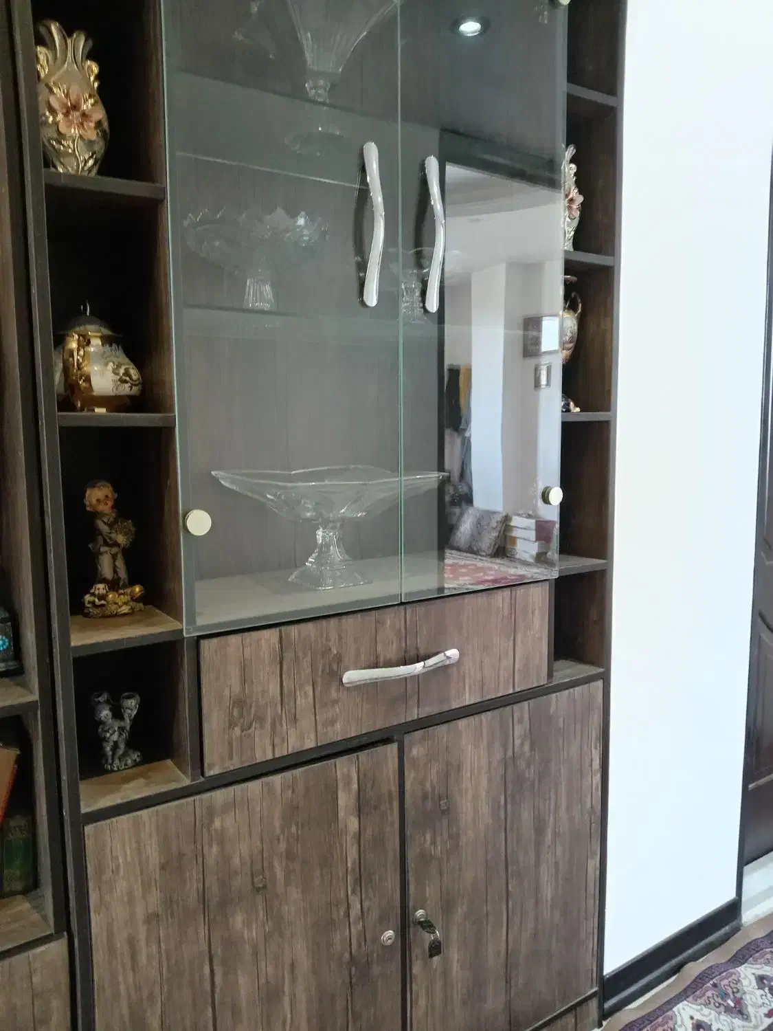 کمدویتراندار وجاکفشی|جاکفشی، کمد، دراور|قم, باغ شریفی|دیوار