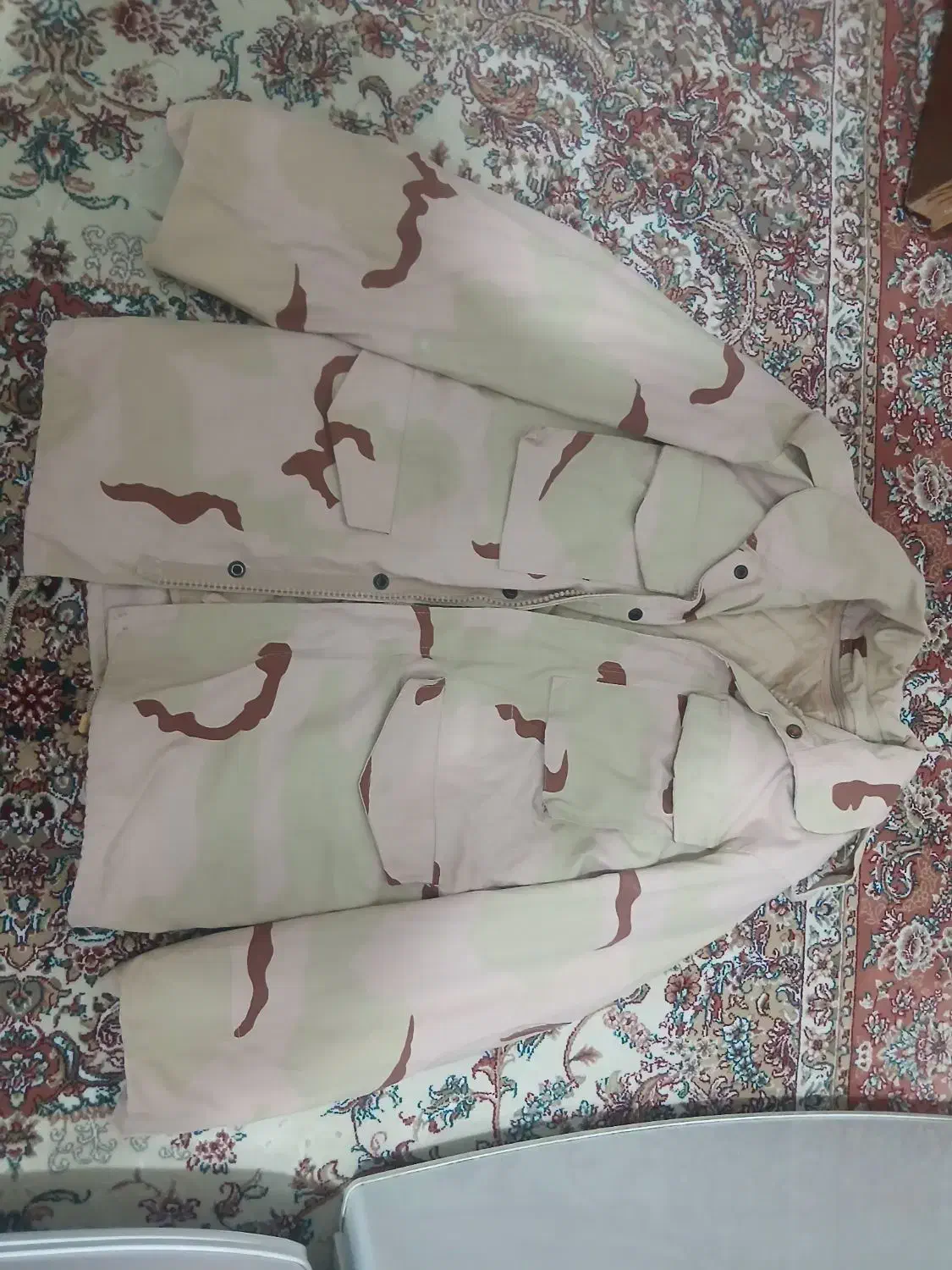 اورکت وفرنچ مرزبانی|لباس|رودسر, |دیوار