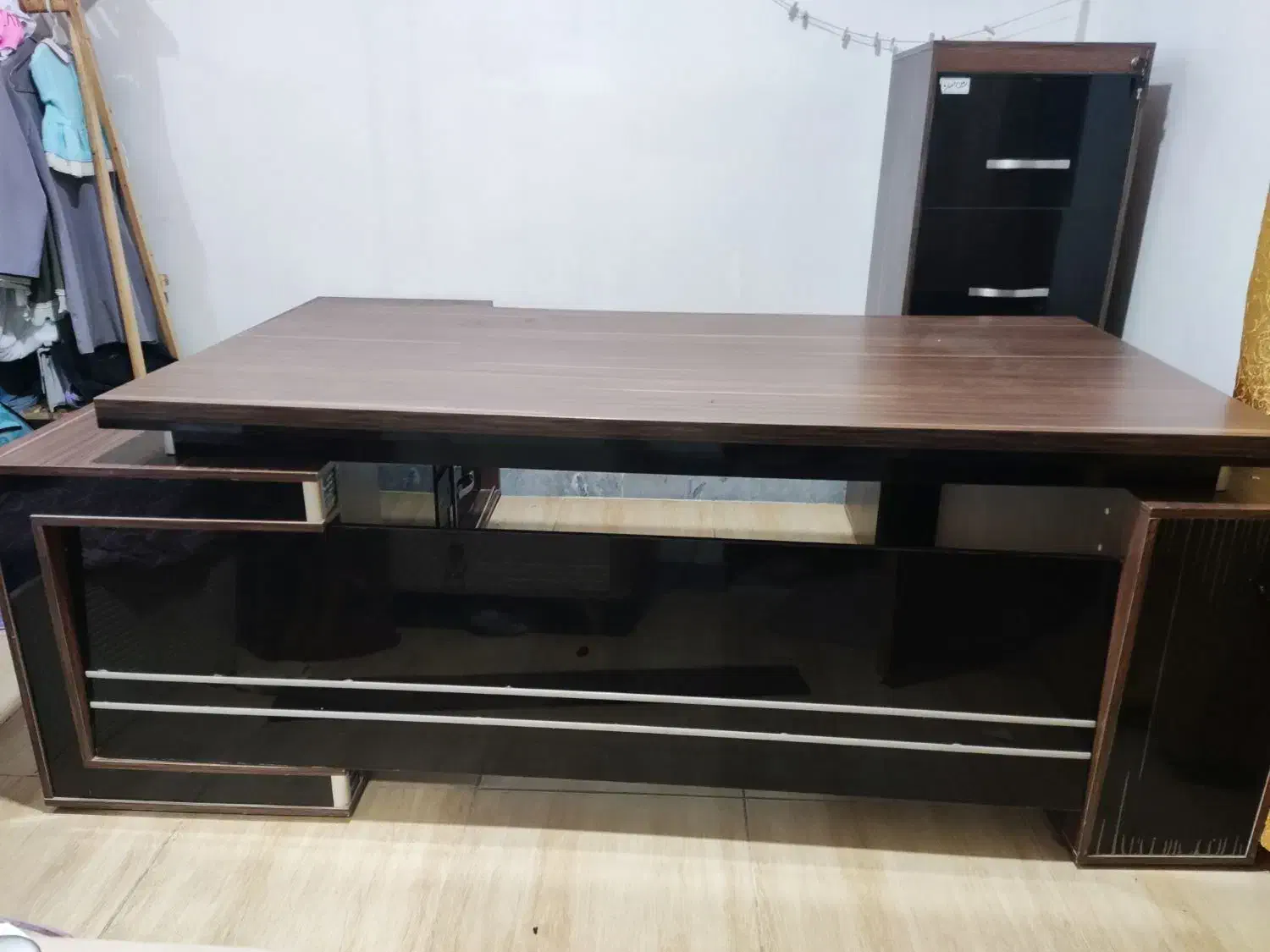 میز و فایل|دفتر کار|اهواز, فولادشهر|دیوار