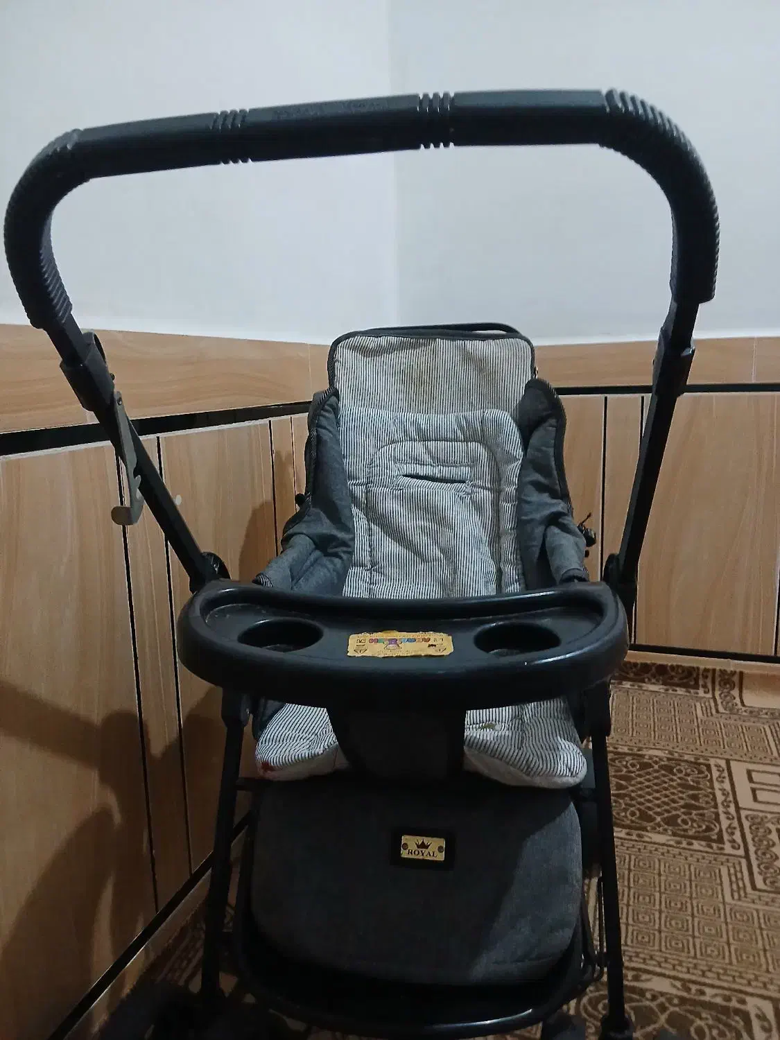 کالسکه در حد نو یایبان دار|کالسکه و لوازم جانبی|اندیمشک, |دیوار