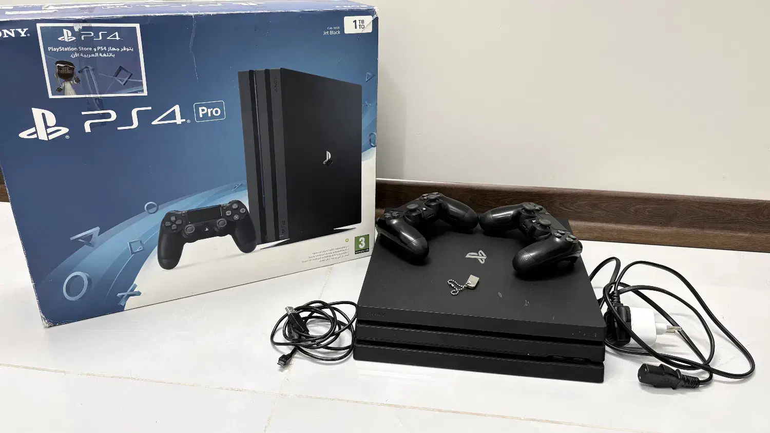 Ps4 pro|کنسول، بازی ویدئویی و آنلاین|اصفهان, احمدآباد|دیوار