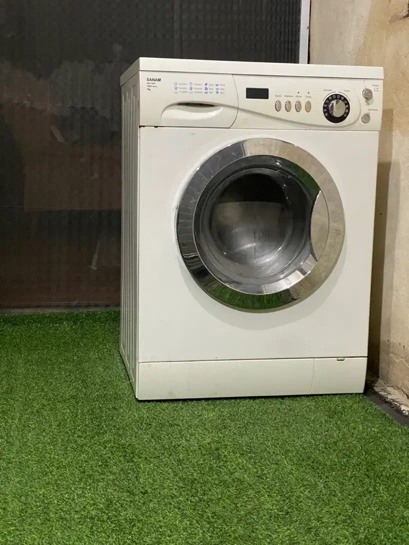 ماشین لباسشویی سنام ۷کیلیویی کاملا سالم|ماشین لباسشویی و خشککن لباس|رشت, گیل|دیوار