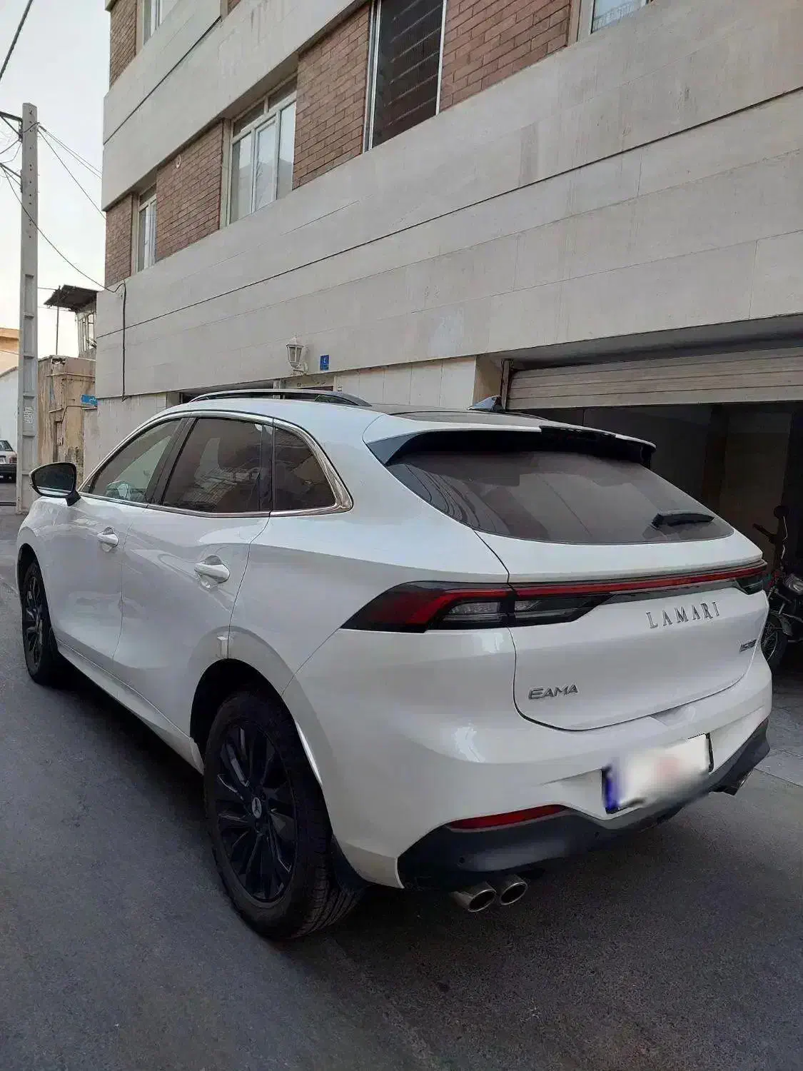 لاماری مدل ۱۴۰۴ رنگ سفید|خودرو سواری و وانت|شیراز, کاراندیش|دیوار