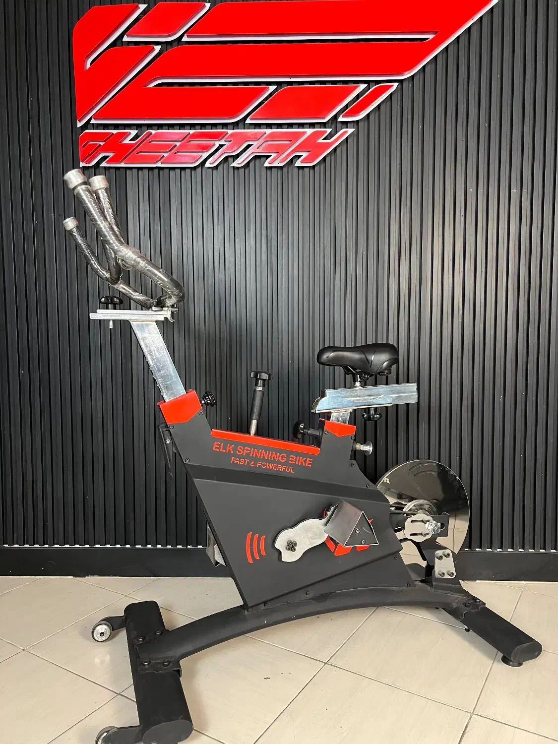 دوچرخه ثابت و اسپینیگ|تجهیزات ورزشی|مشهد, سپاد|دیوار