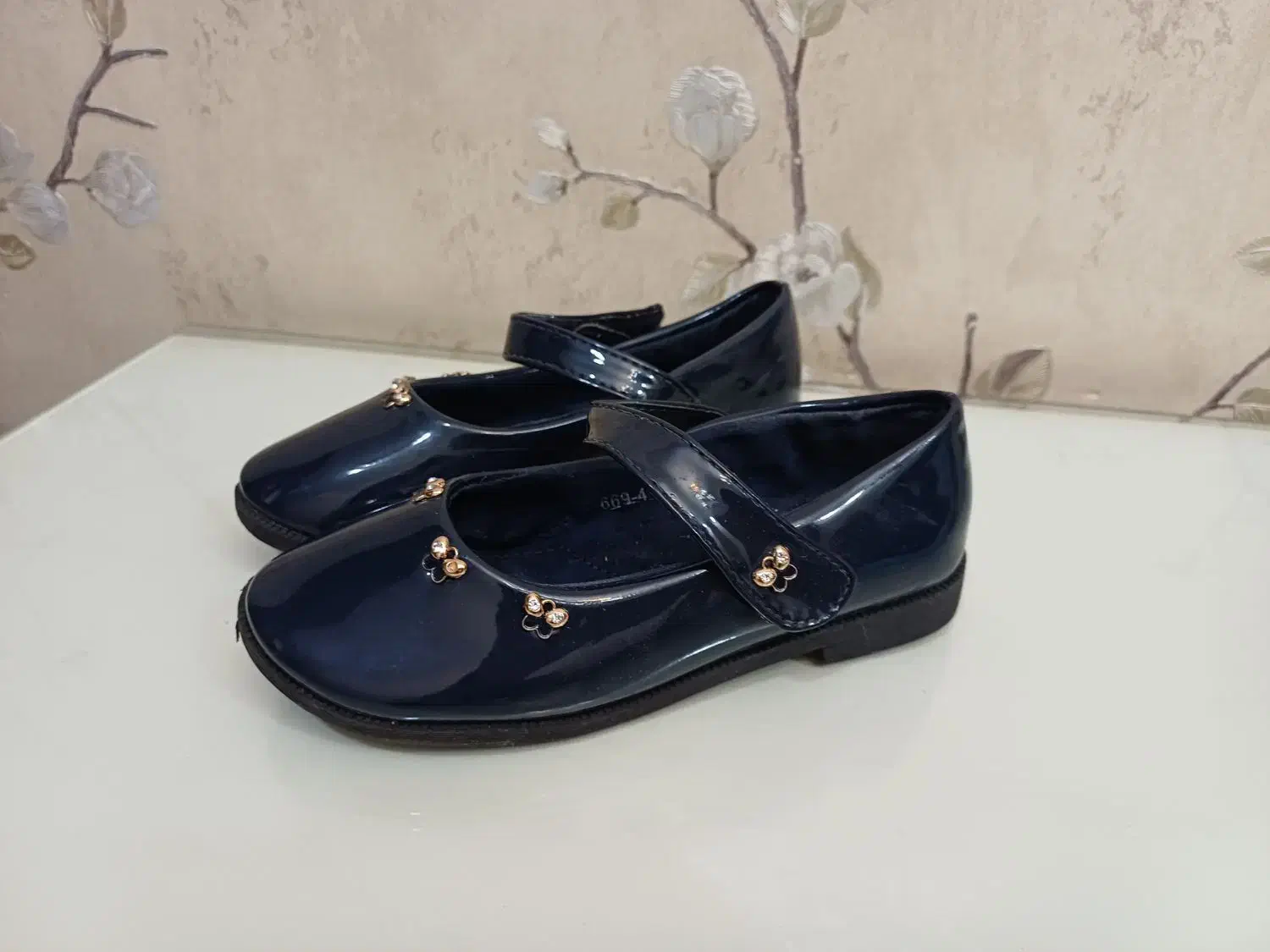 ۴جفت کفش دخترونه درحدنو|کفش و لباس بچه|شوشتر, |دیوار