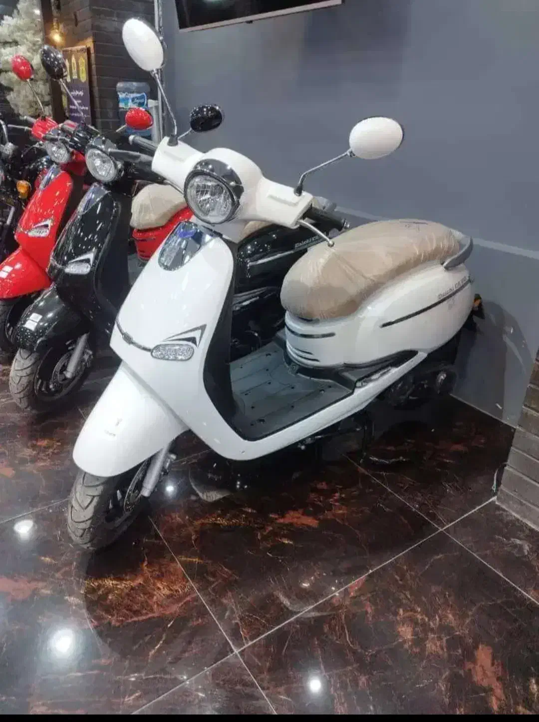 موتور سیکلت اتوماتیک|موتورسیکلت|هشتگرد, شهرک ولیعصر (مصلی)|دیوار