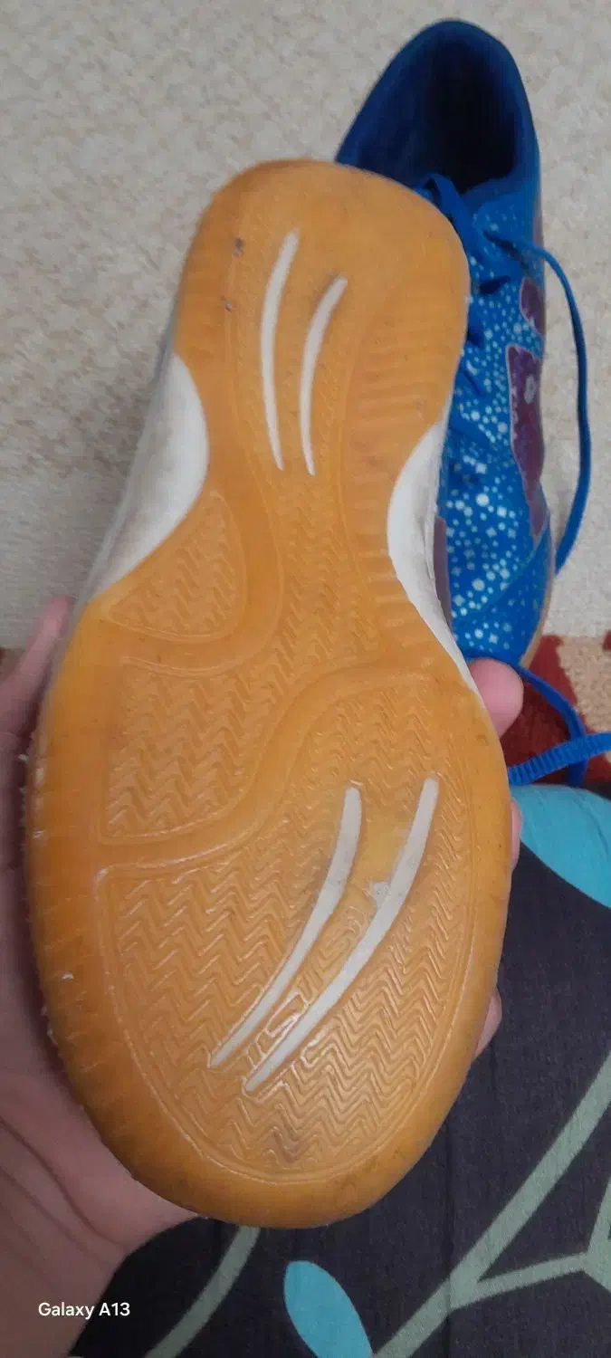 کفش فوتبال سالونی|کیف، کفش، کمربند|خرمشهر, |دیوار