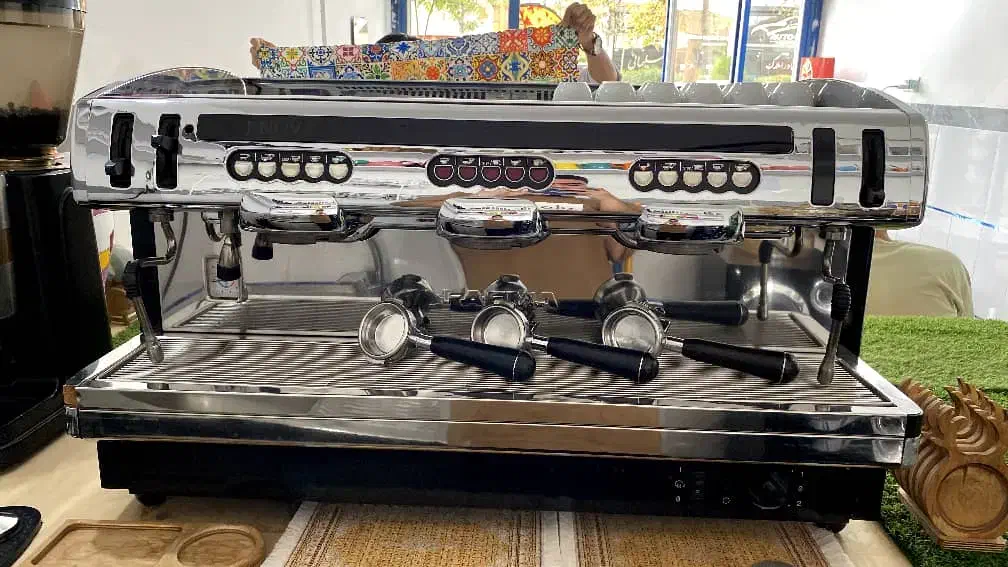 دستگاه اسپرسو (قهوه ساز) ۳گروپ فایما|کافیشاپ و رستوران|کرج, فاز ۲ مهرشهر|دیوار