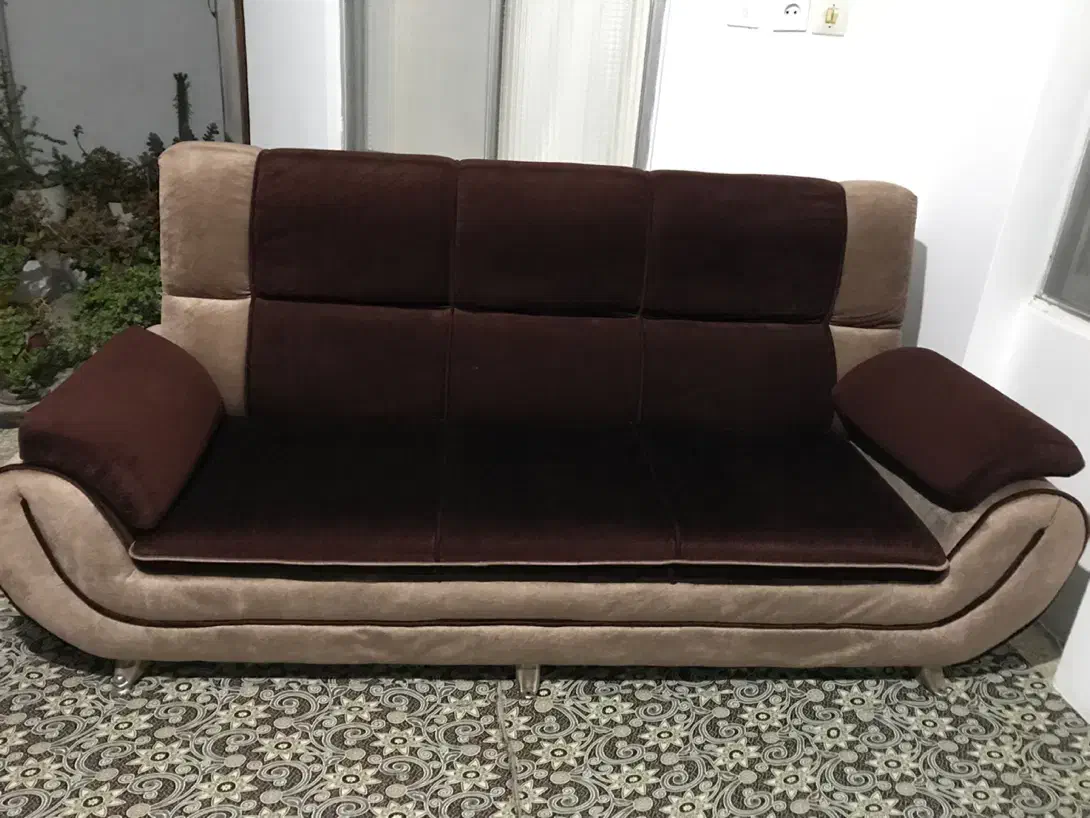 مبلمان|مبلمان خانگی و میز عسلی|فریدون‌کنار, |دیوار