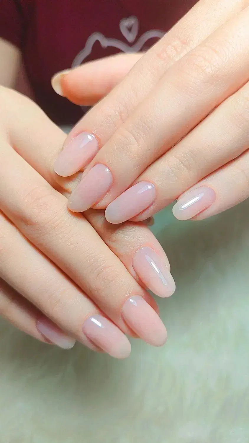 انواع خدمات کاشت و پدیکور و کفسابی|آرایشی، بهداشتی، درمانی|سمنان, |دیوار