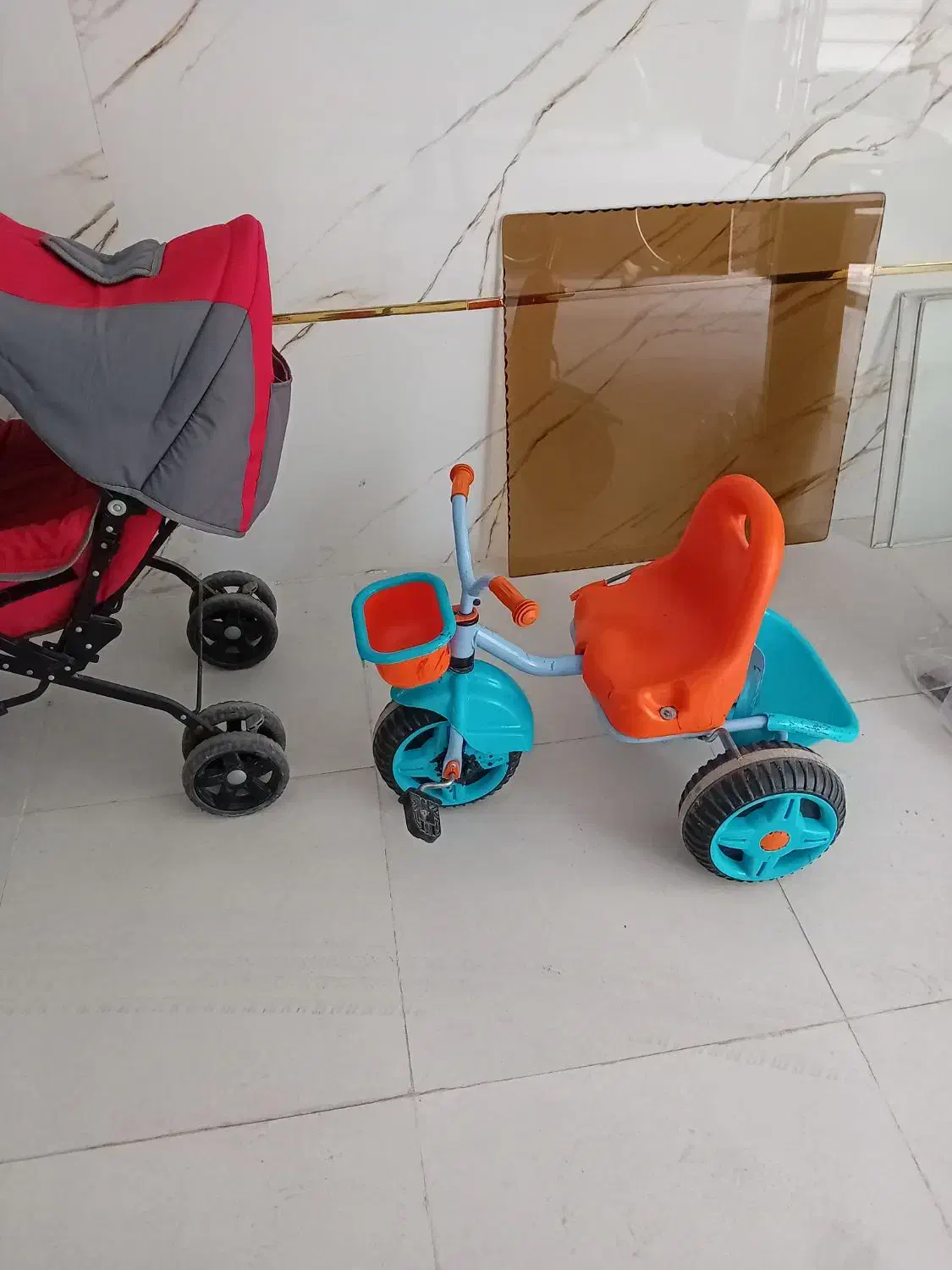 سه چرخه و کالسکه کودک|اسباب و اثاث بچه|اردبیل, |دیوار